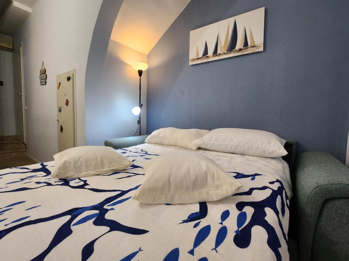 Muncihome, Casa Vacanze 卡斯泰拉马莱 外观 照片